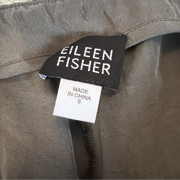 Eileen Fisher Gray Dress Pants Lightweight Side Zipper Close Tapered Leg Small - Picture 8 of 8